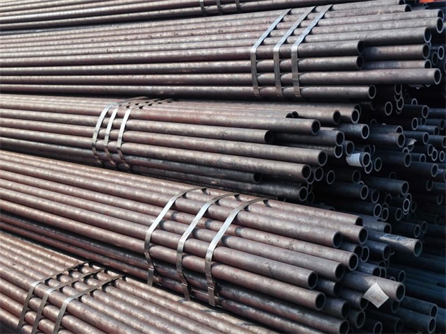 六枝特12Cr1MovG小口径无缝钢管